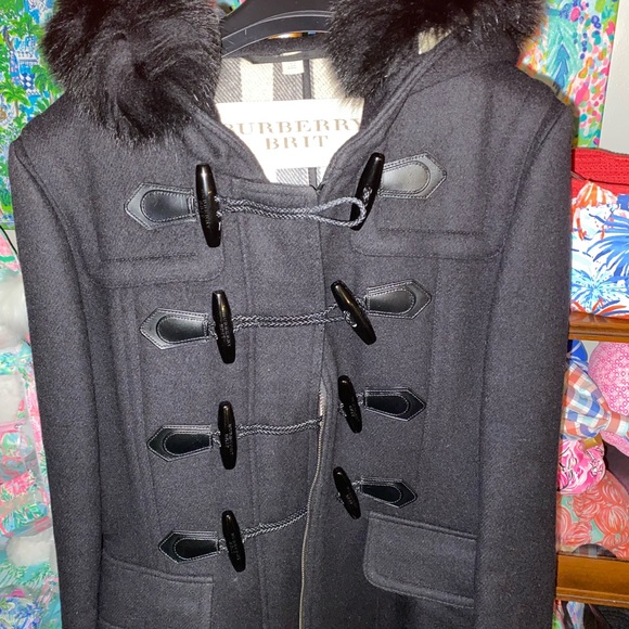 Authentic  Burberry  duffle coat - like new - Picture 5 of 8